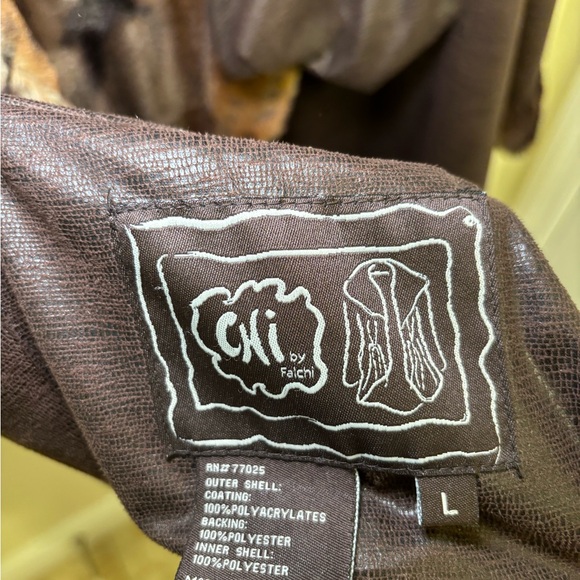 Vintage 90s reversible Brown Faux Fur Coat with Animal Print Lining - Picture 11 of 12